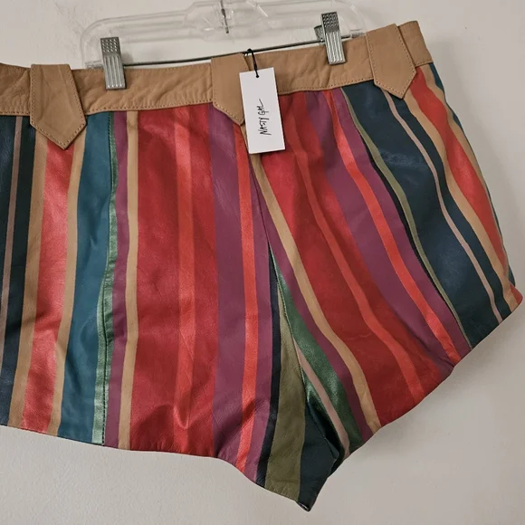 NWT Nasty Gal Real Leather Stripe Booty Shorts MSRP $292 SIZE US 10 - Picture 10 of 12